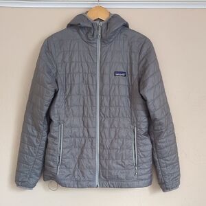 Patagonia Nanopuff Hoodie, W's Size M